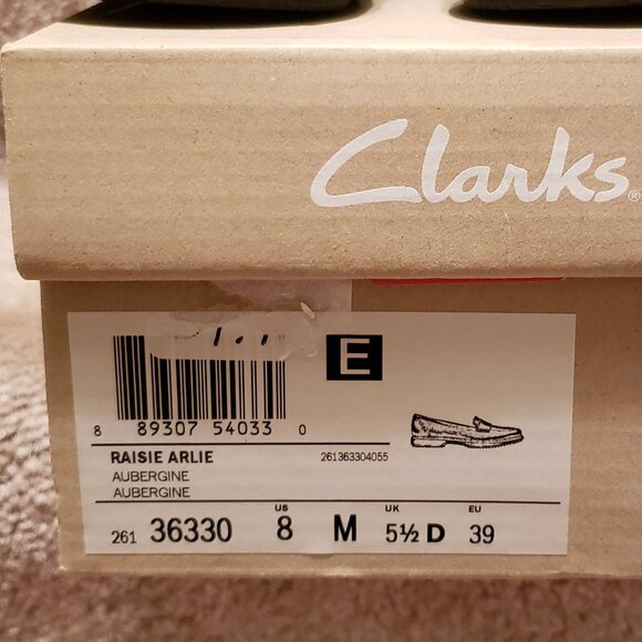 EUC women's Clarks loafers size 8 - Picture 14 of 14